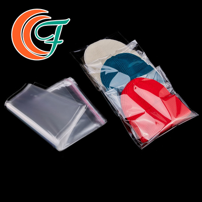 Sachet en plastique respirable flexible OPP de chapeau de sac transparent du T-shirt